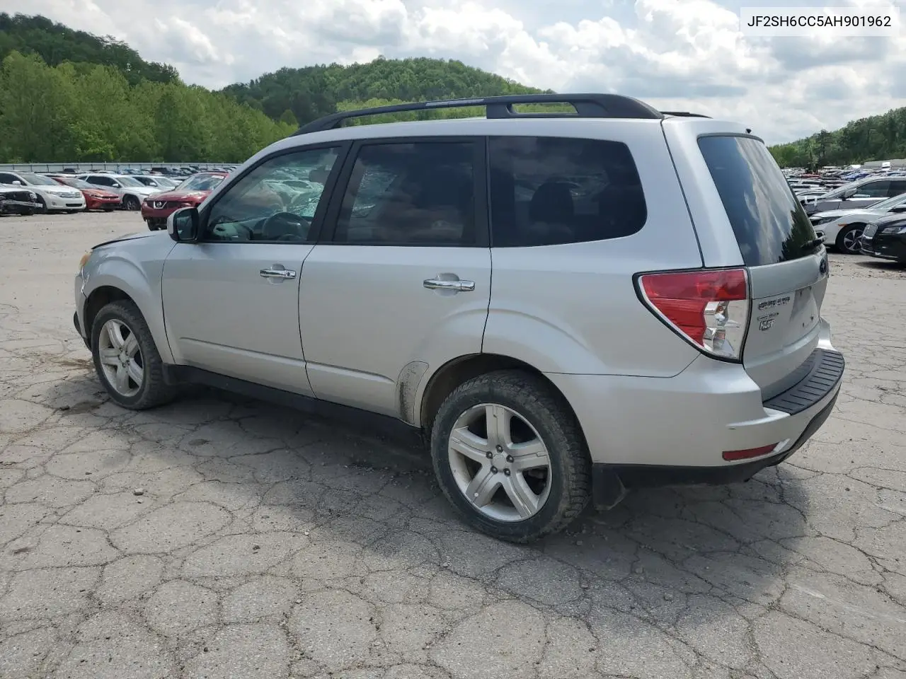 2010 Subaru Forester 2.5X Premium VIN: JF2SH6CC5AH901962 Lot: 56696635