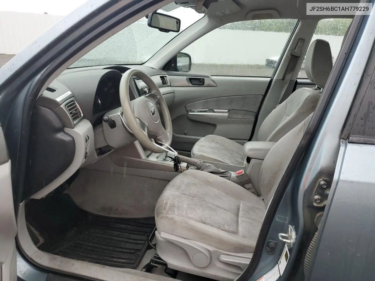 2010 Subaru Forester Xs VIN: JF2SH6BC1AH779229 Lot: 56800025