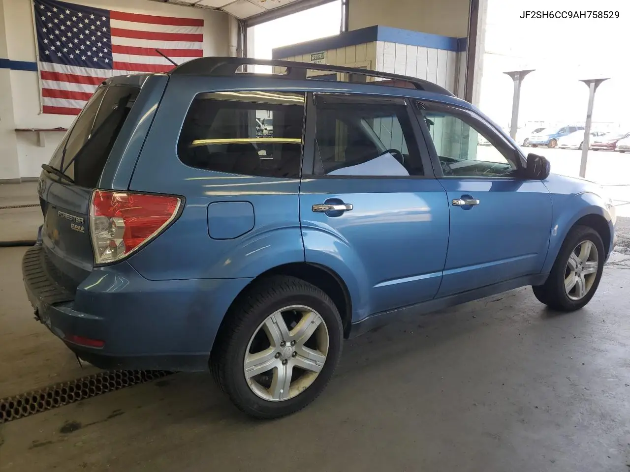 2010 Subaru Forester 2.5X Premium VIN: JF2SH6CC9AH758529 Lot: 57359445