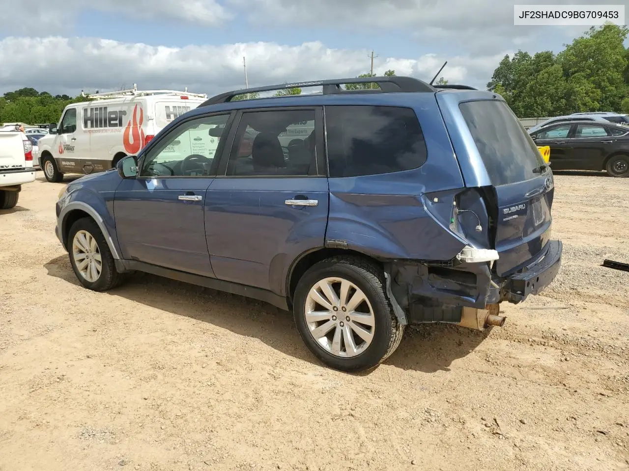 2011 Subaru Forester 2.5X Premium VIN: JF2SHADC9BG709453 Lot: 56572155