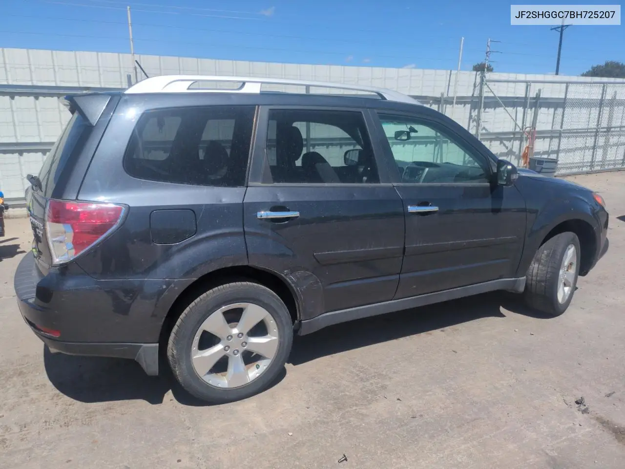 2011 Subaru Forester Touring VIN: JF2SHGGC7BH725207 Lot: 57239315