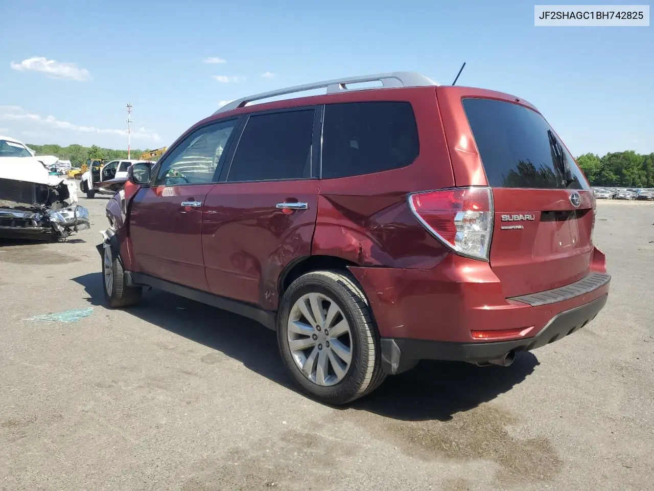 2011 Subaru Forester Touring VIN: JF2SHAGC1BH742825 Lot: 62002485