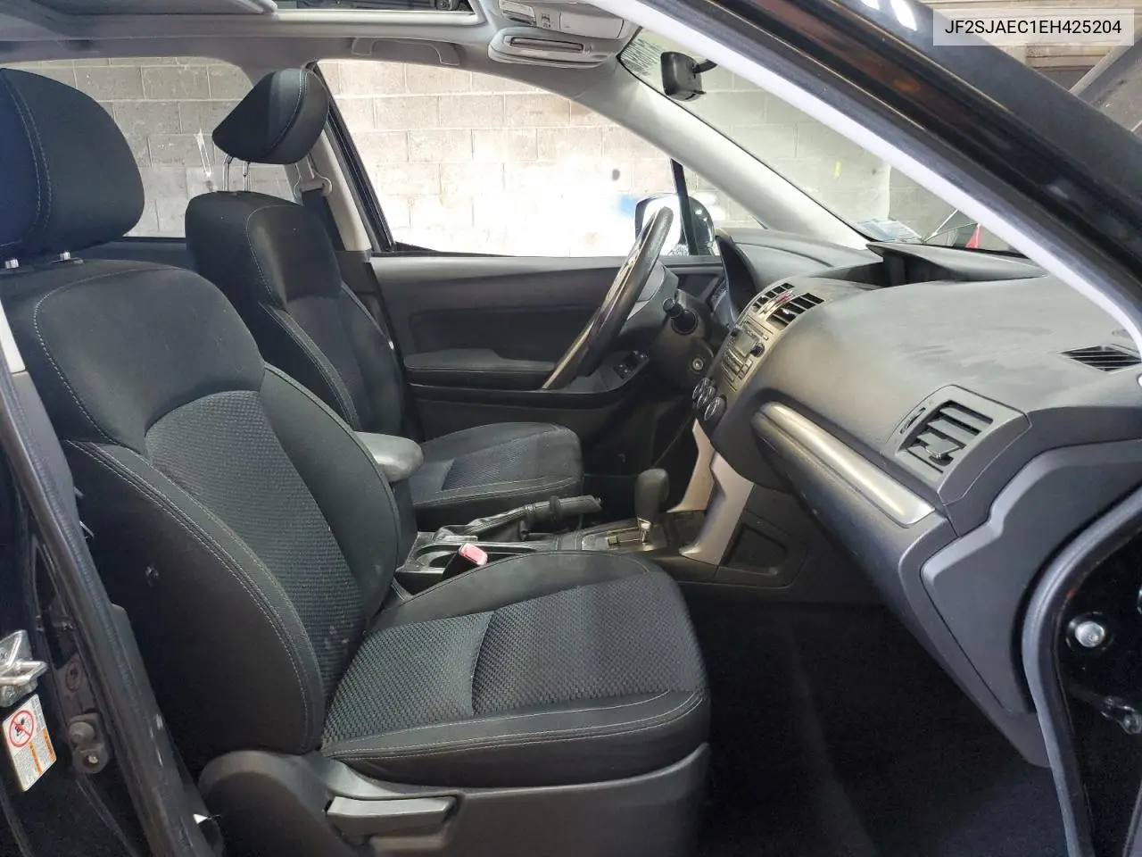 2014 Subaru Forester 2.5I Premium VIN: JF2SJAEC1EH425204 Lot: 61768925