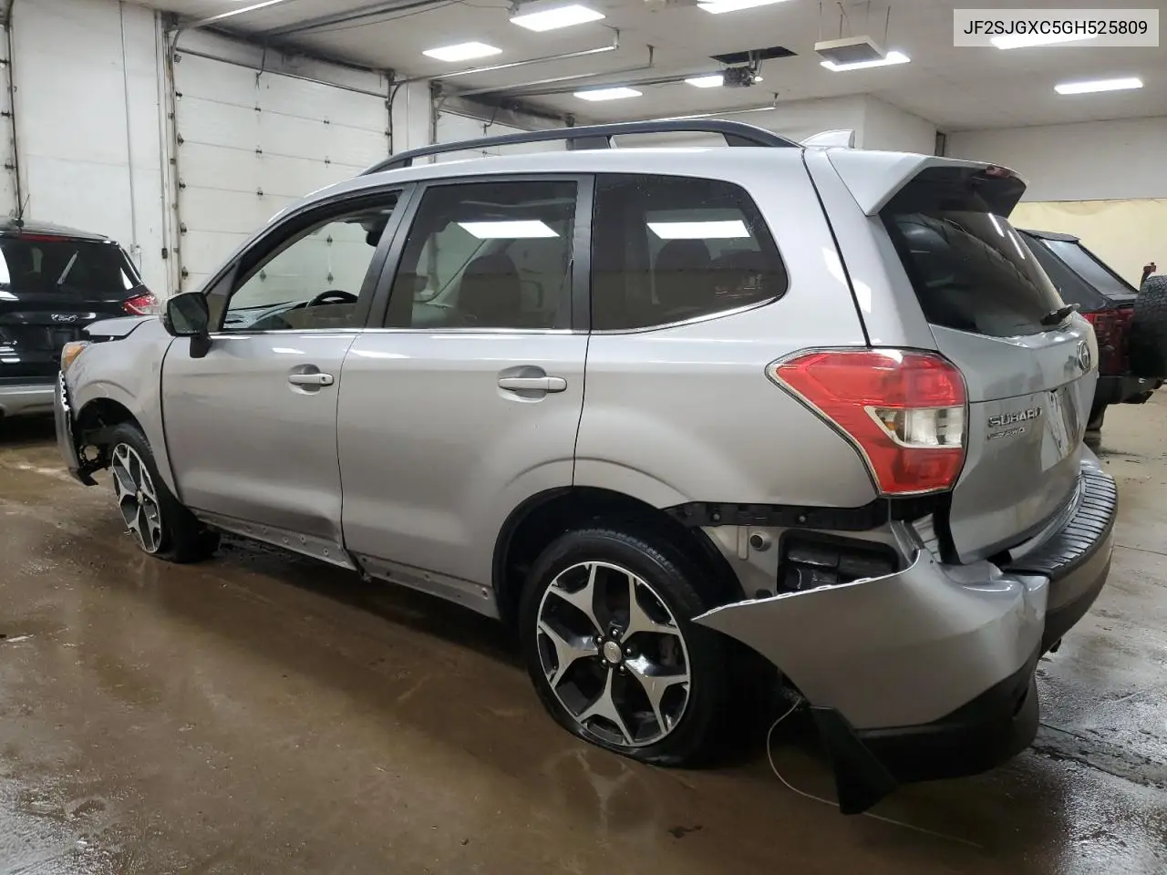 2016 Subaru Forester 2.0Xt Touring VIN: JF2SJGXC5GH525809 Lot: 61069595
