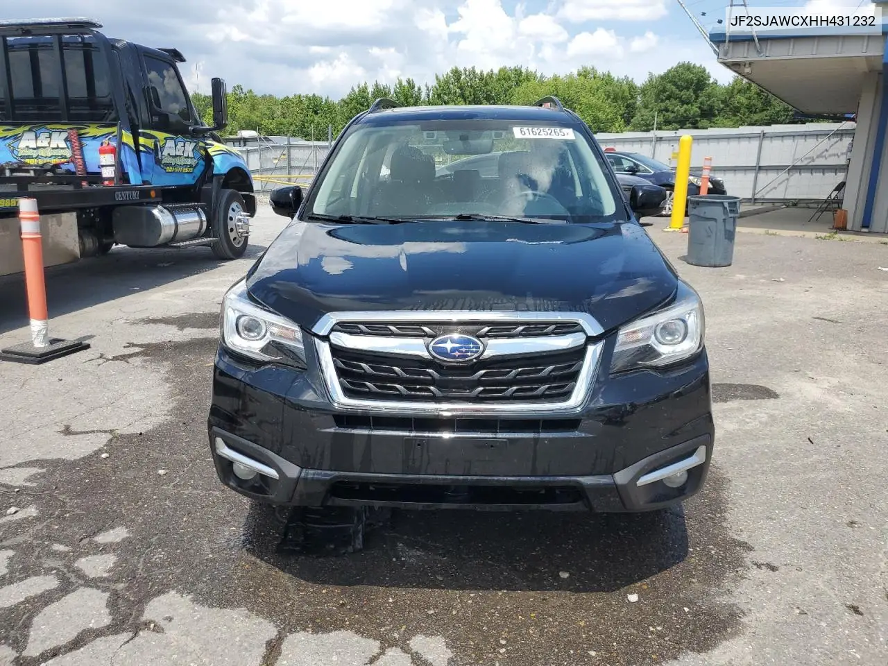 2017 Subaru Forester 2.5I Touring VIN: JF2SJAWCXHH431232 Lot: 61625265