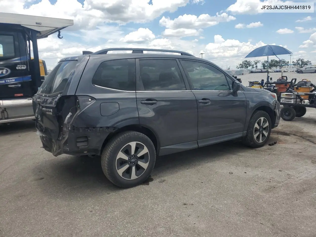 2017 Subaru Forester 2.5I Limited VIN: JF2SJAJC5HH441819 Lot: 62513115
