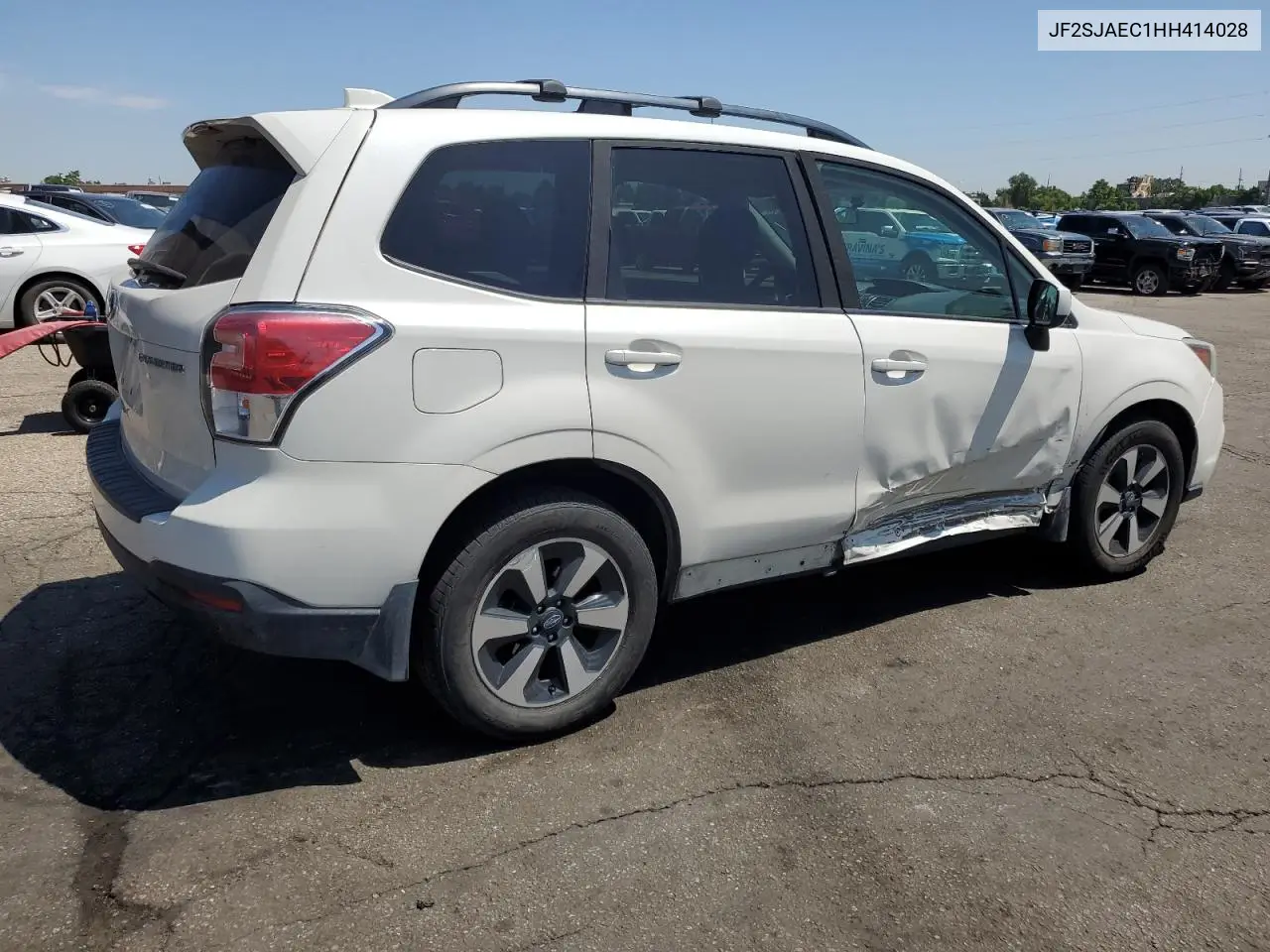 2017 Subaru Forester 2.5I Premium VIN: JF2SJAEC1HH414028 Lot: 62928665