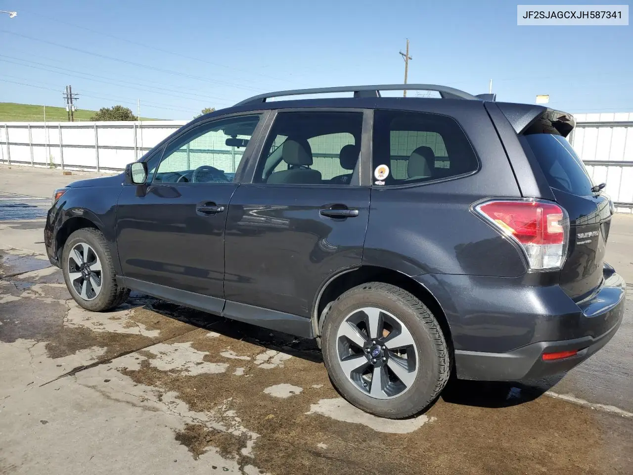 2018 Subaru Forester 2.5I Premium VIN: JF2SJAGCXJH587341 Lot: 56993925