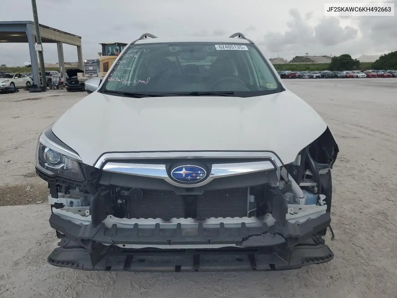 2019 Subaru Forester Touring VIN: JF2SKAWC6KH492663 Lot: 62405135