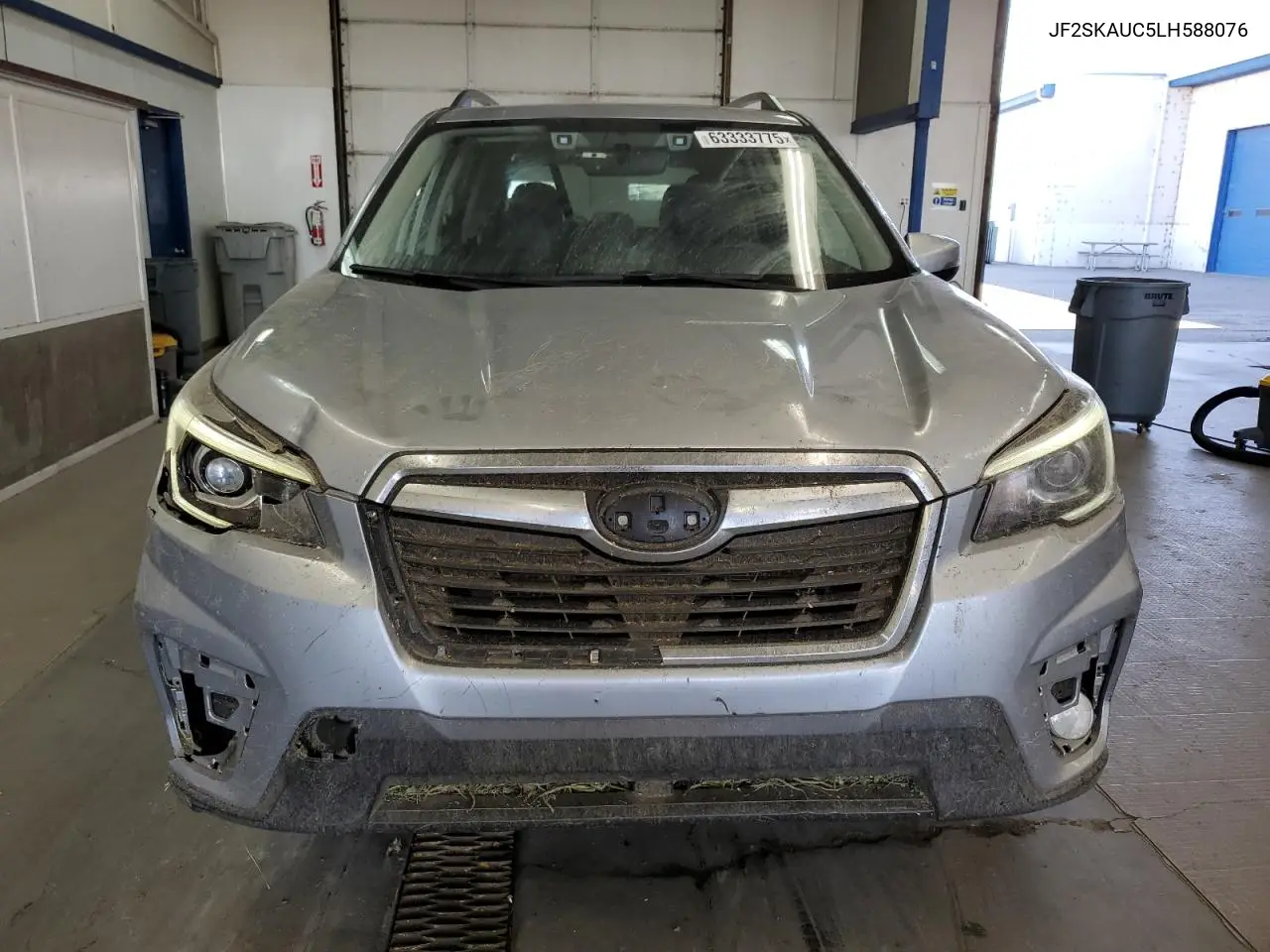 2020 Subaru Forester Limited VIN: JF2SKAUC5LH588076 Lot: 63333775