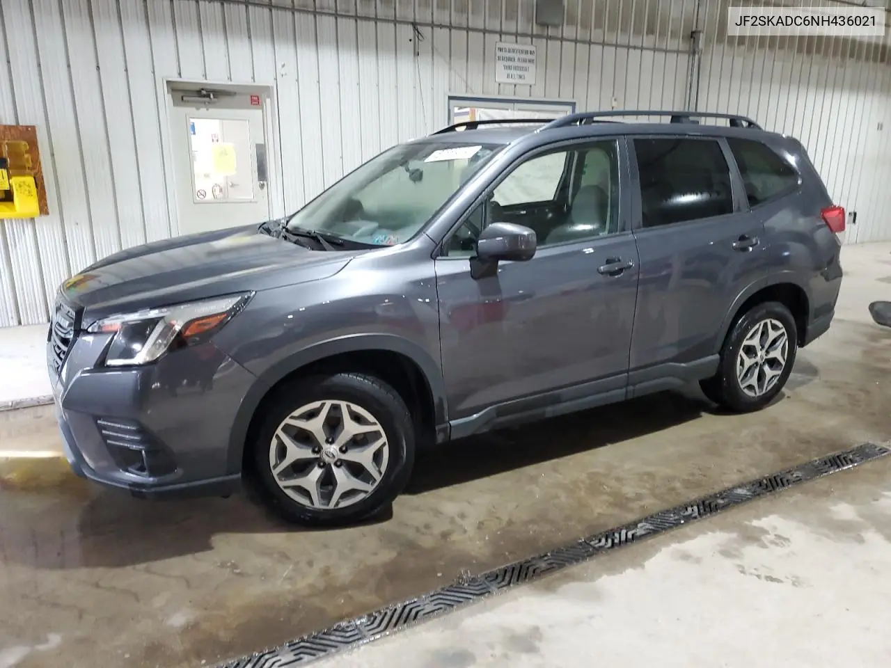 2022 Subaru Forester Premium VIN: JF2SKADC6NH436021 Lot: 54668505