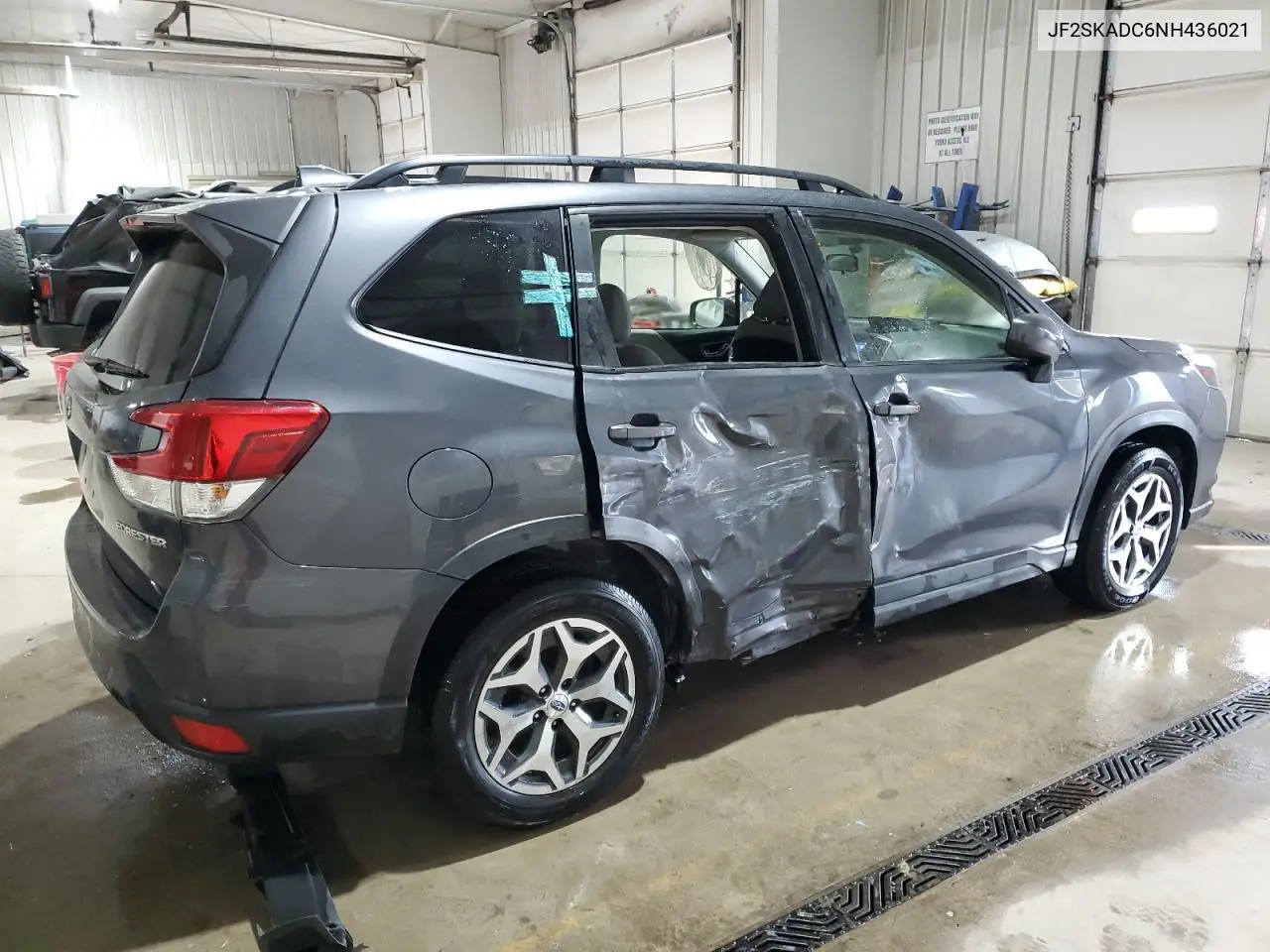 2022 Subaru Forester Premium VIN: JF2SKADC6NH436021 Lot: 54668505
