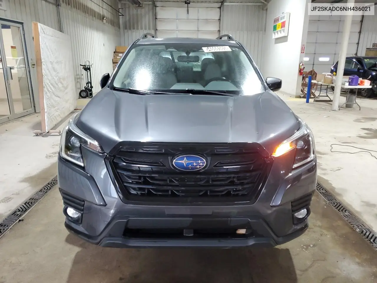 2022 Subaru Forester Premium VIN: JF2SKADC6NH436021 Lot: 54668505