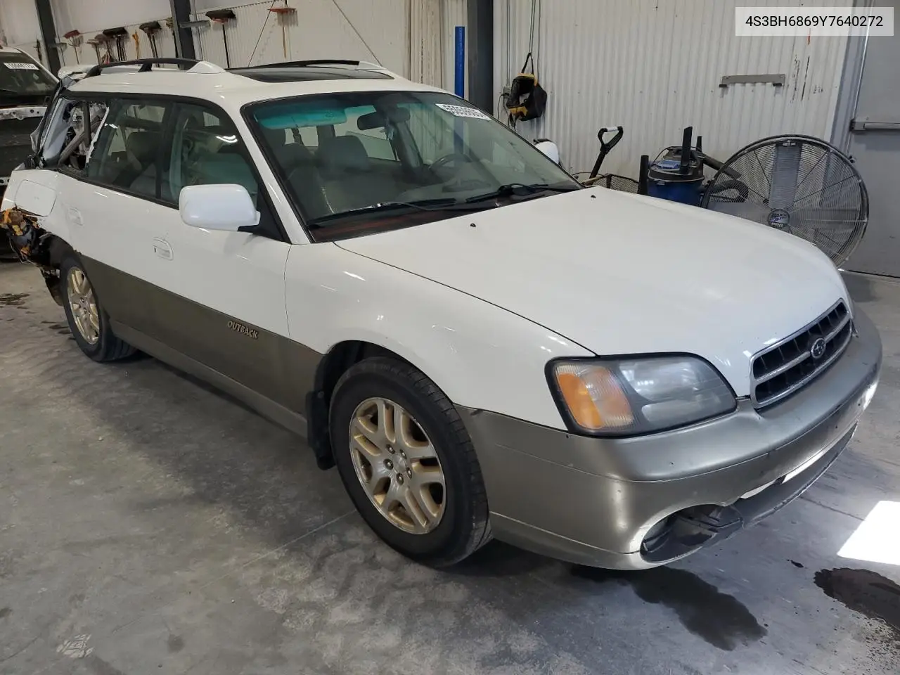 2000 Subaru Legacy Outback Limited VIN: 4S3BH6869Y7640272 Lot: 55059605