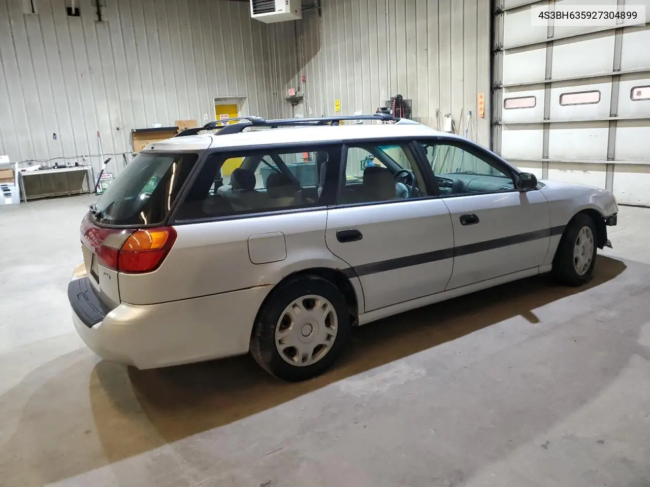 2002 Subaru Legacy L VIN: 4S3BH635927304899 Lot: 49773375
