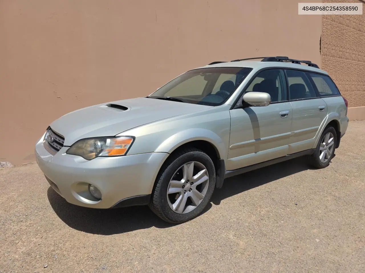 2005 Subaru Legacy Outback 2.5 Xt VIN: 4S4BP68C254358590 Lot: 62355135