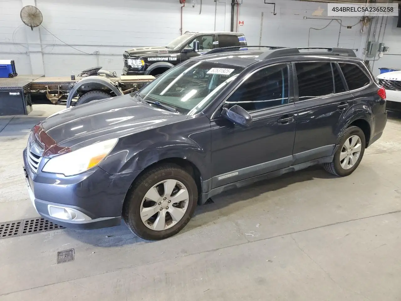 4S4BRELC5A2365258 2010 Subaru Outback 3.6R Limited