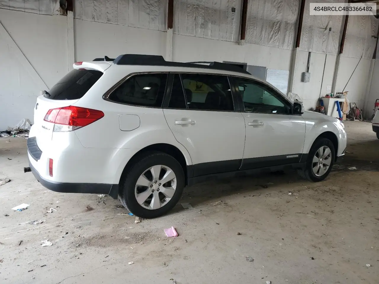 2011 Subaru Outback 2.5I Limited VIN: 4S4BRCLC4B3366482 Lot: 62739035