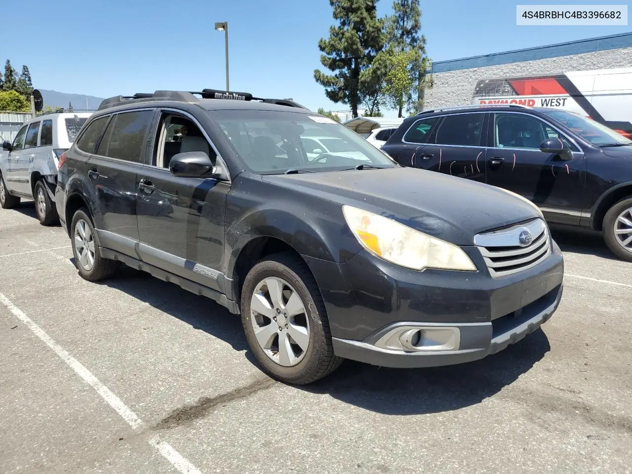 2011 Subaru Outback 2.5I Premium VIN: 4S4BRBHC4B3396682 Lot: 63266015