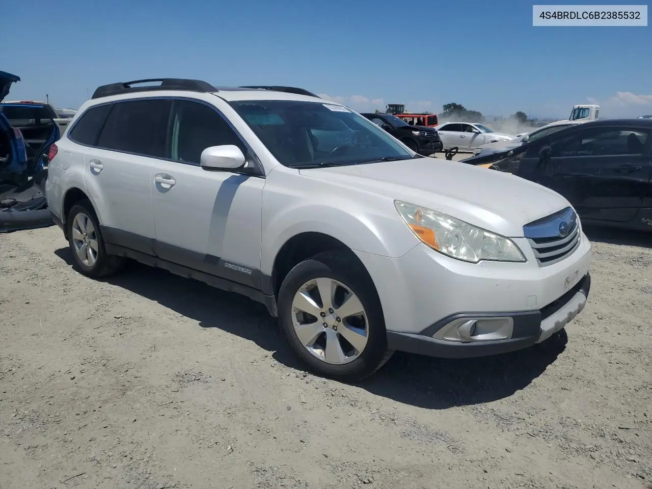 2011 Subaru Outback 3.6R Limited VIN: 4S4BRDLC6B2385532 Lot: 63309435