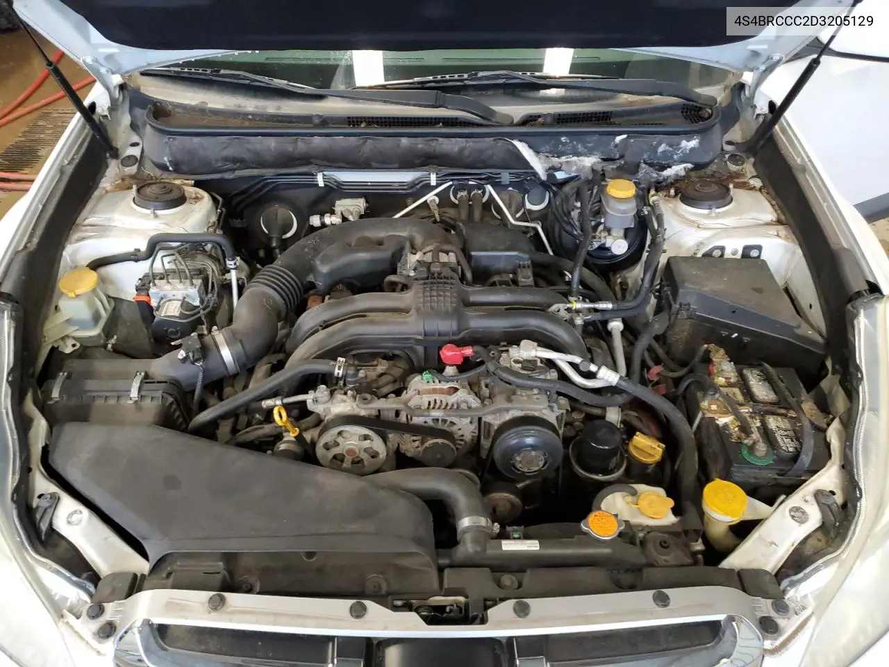 4S4BRCCC2D3205129 2013 Subaru Outback 2.5I Premium