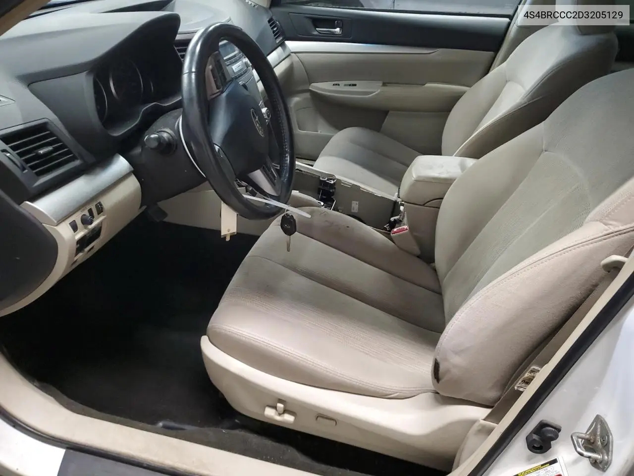 4S4BRCCC2D3205129 2013 Subaru Outback 2.5I Premium