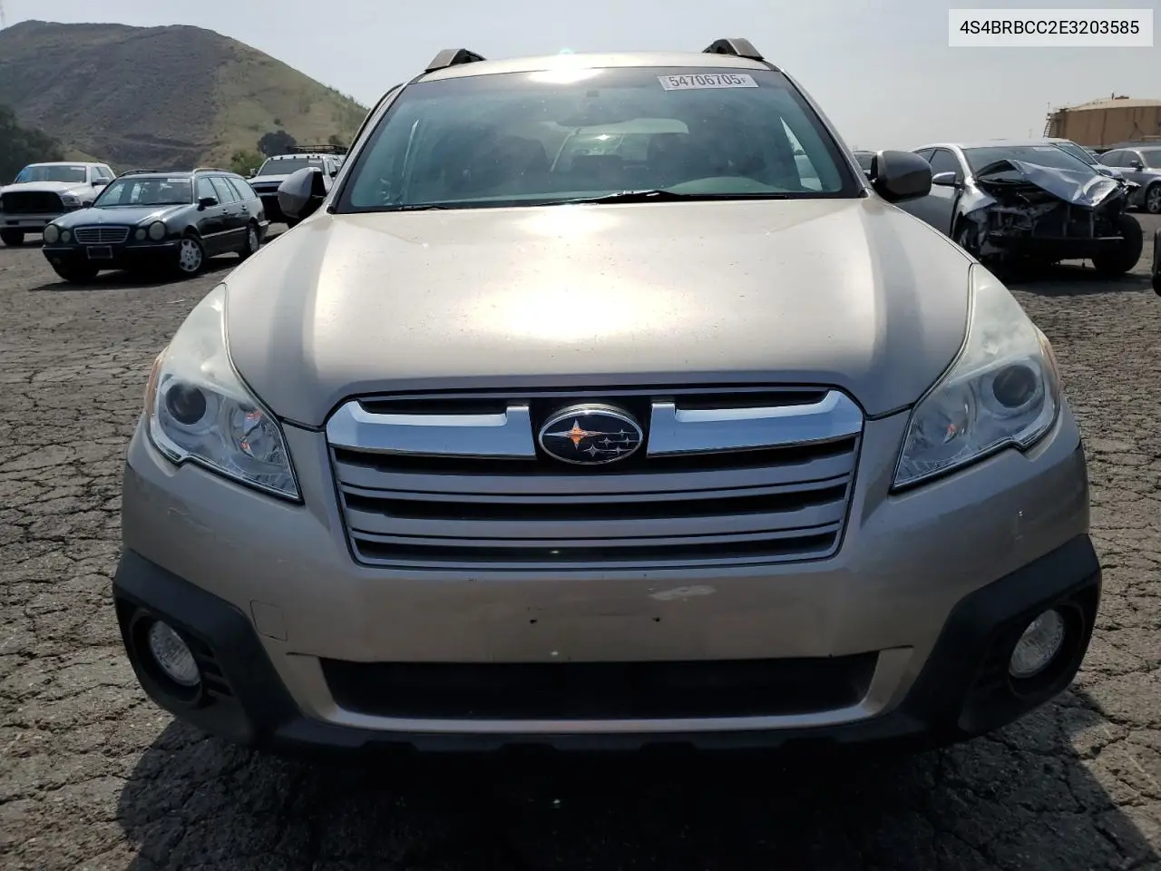 2014 Subaru Outback 2.5I Premium VIN: 4S4BRBCC2E3203585 Lot: 54706705