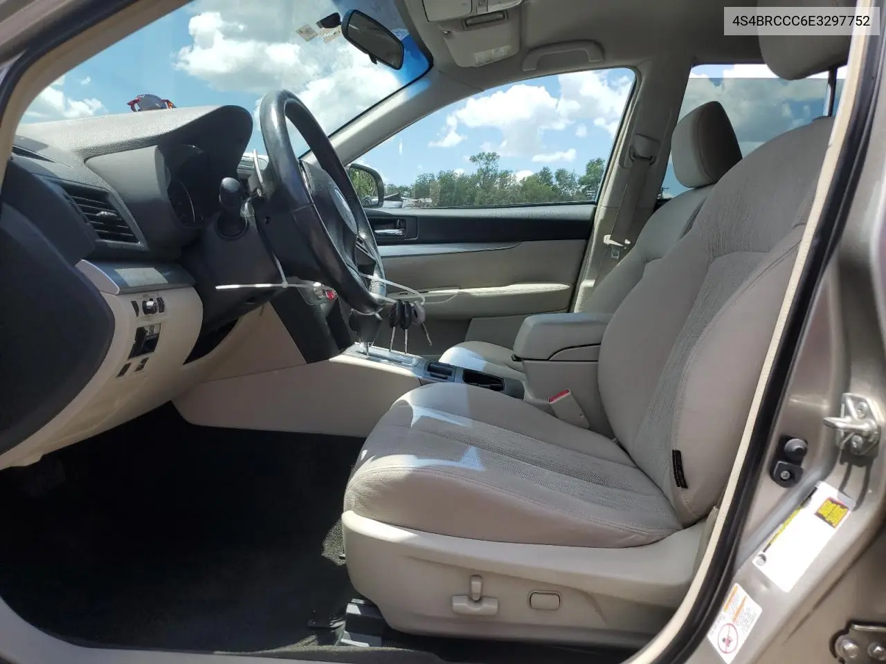 2014 Subaru Outback 2.5I Premium VIN: 4S4BRCCC6E3297752 Lot: 56890305