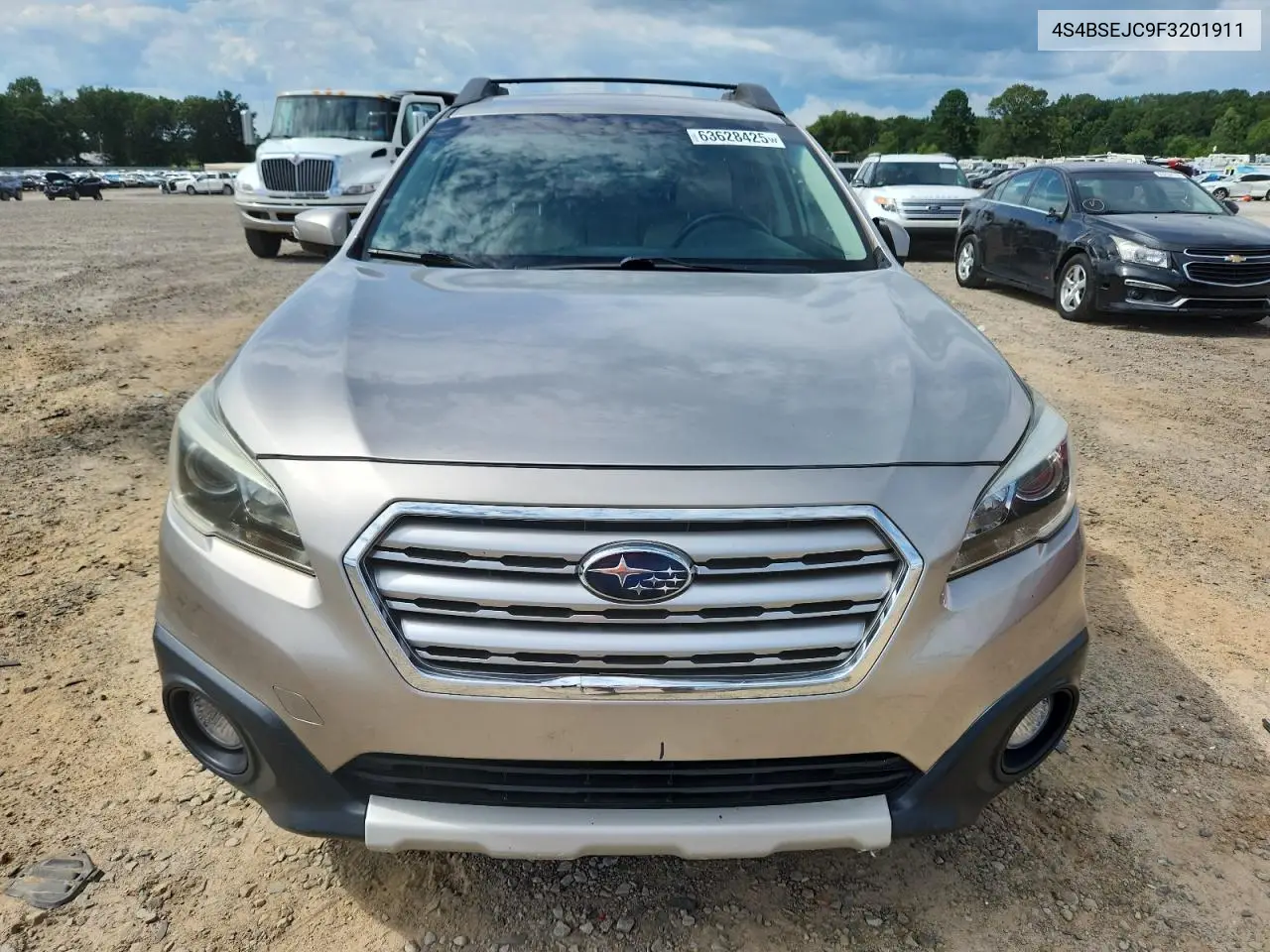 2015 Subaru Outback 3.6R Limited VIN: 4S4BSEJC9F3201911 Lot: 63628425