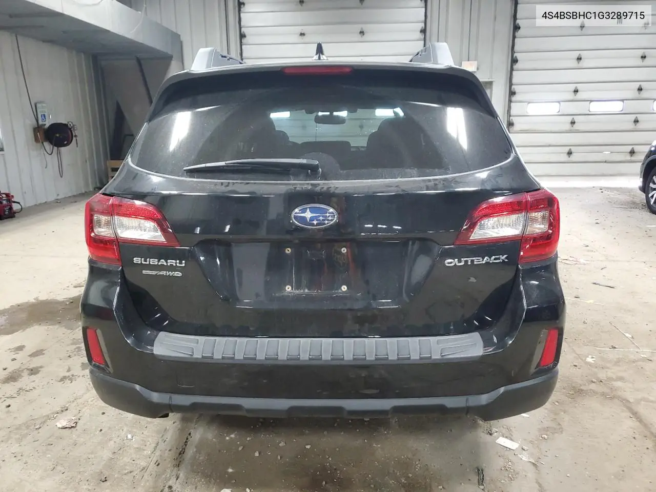 2016 Subaru Outback 2.5I Premium VIN: 4S4BSBHC1G3289715 Lot: 56943375