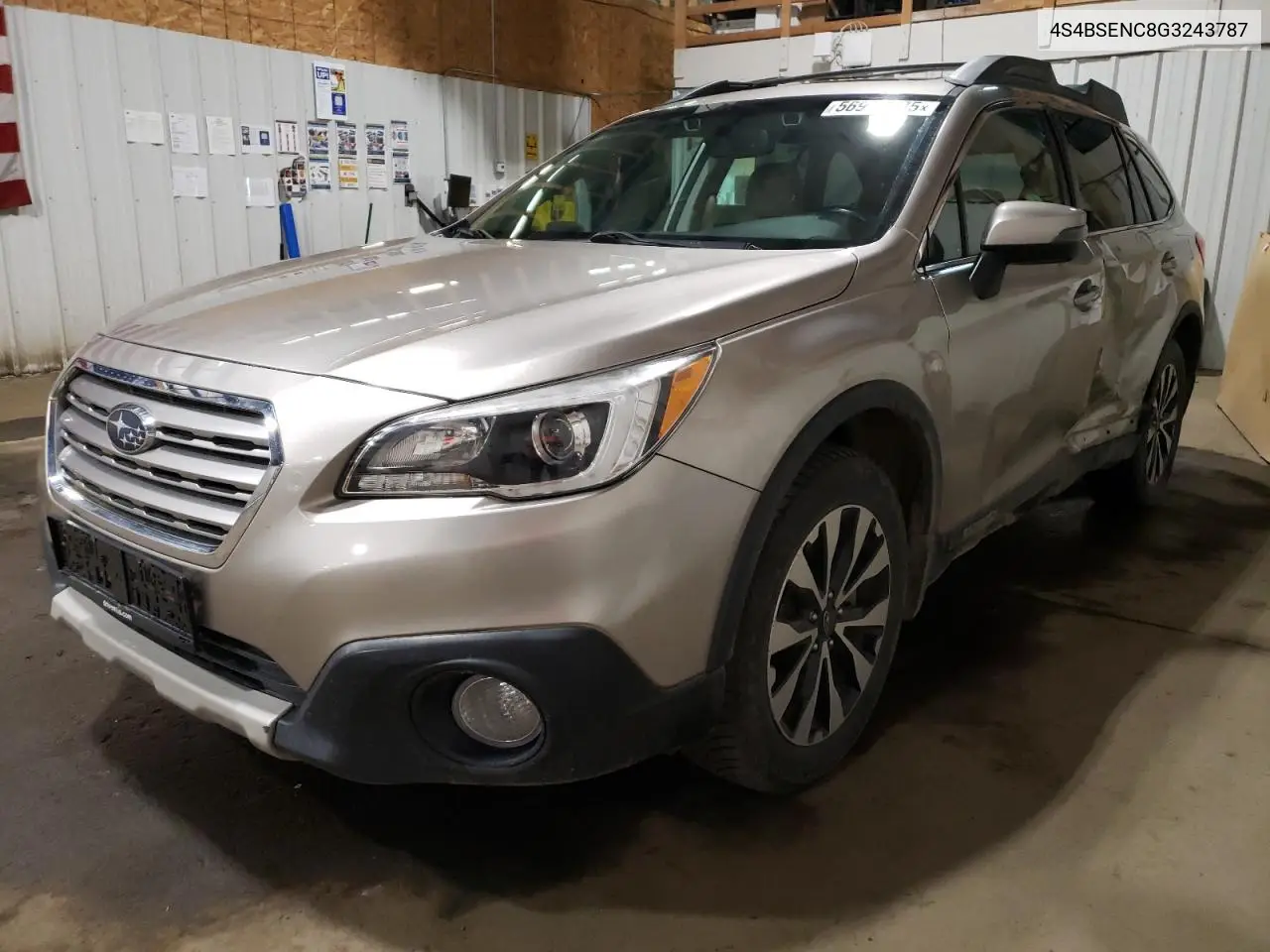 2016 Subaru Outback 3.6R Limited VIN: 4S4BSENC8G3243787 Lot: 56997685