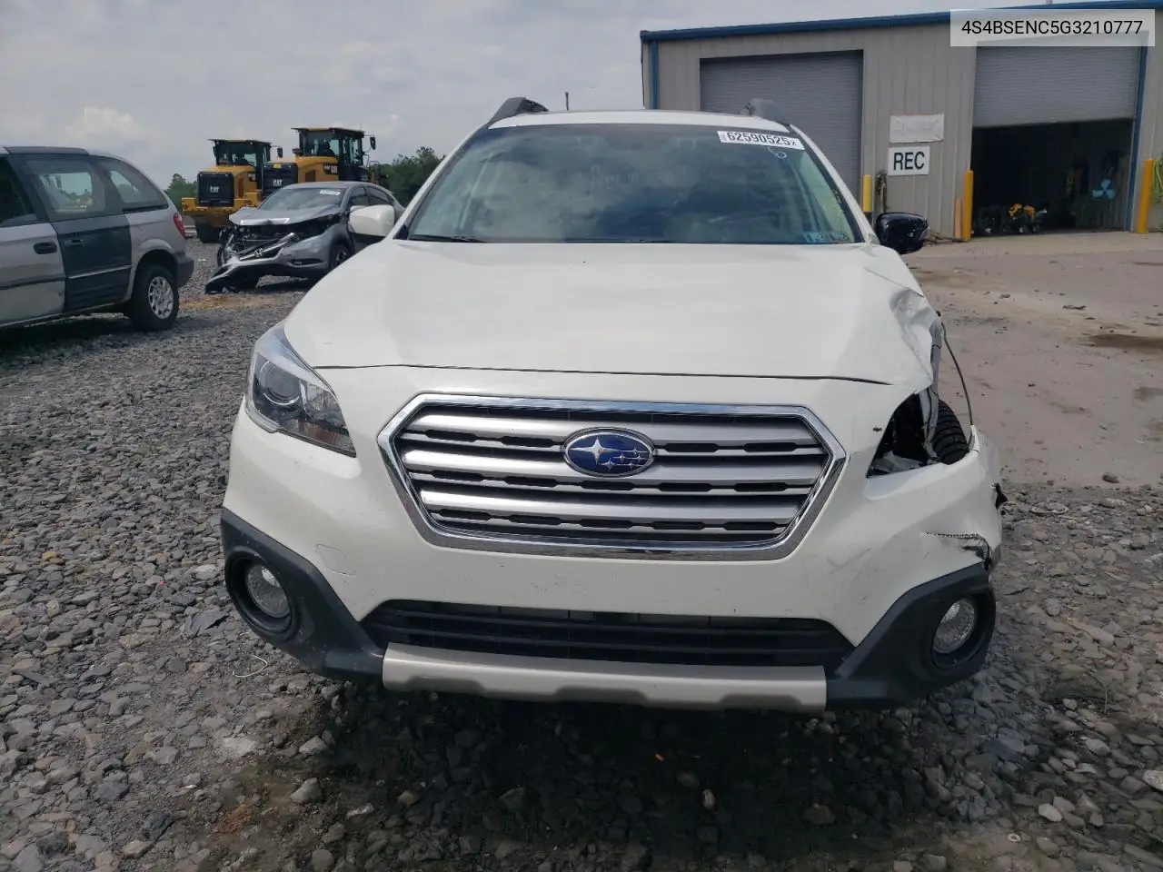 2016 Subaru Outback 3.6R Limited VIN: 4S4BSENC5G3210777 Lot: 62590525