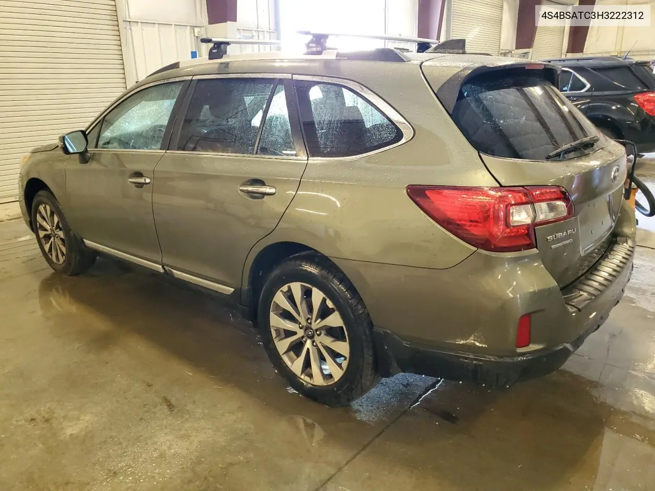 2017 Subaru Outback Touring VIN: 4S4BSATC3H3222312 Lot: 62910835