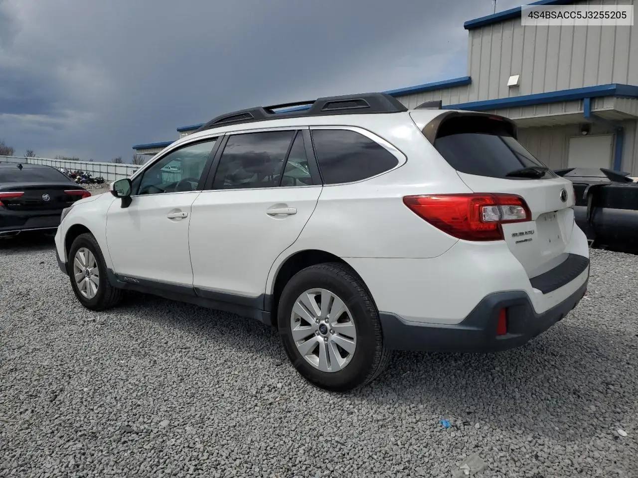 2018 Subaru Outback 2.5I Premium VIN: 4S4BSACC5J3255205 Lot: 52867725