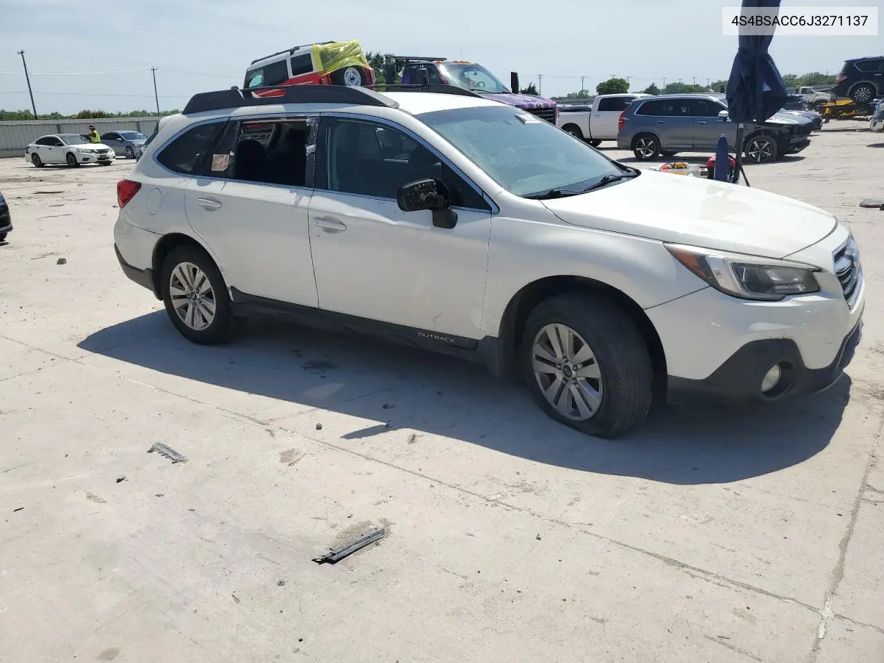 2018 Subaru Outback 2.5I Premium VIN: 4S4BSACC6J3271137 Lot: 56866585