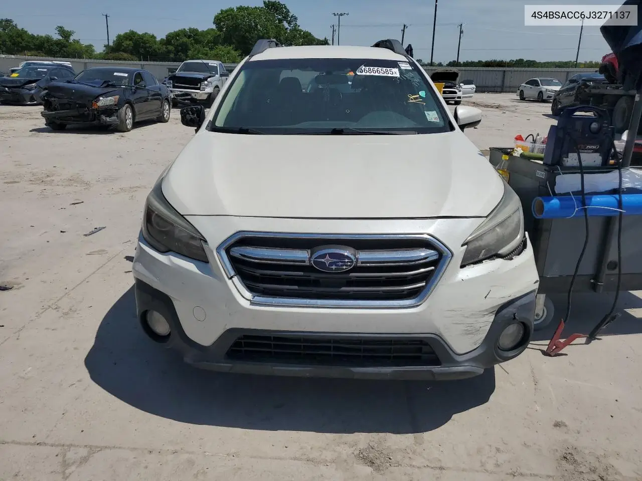 2018 Subaru Outback 2.5I Premium VIN: 4S4BSACC6J3271137 Lot: 56866585