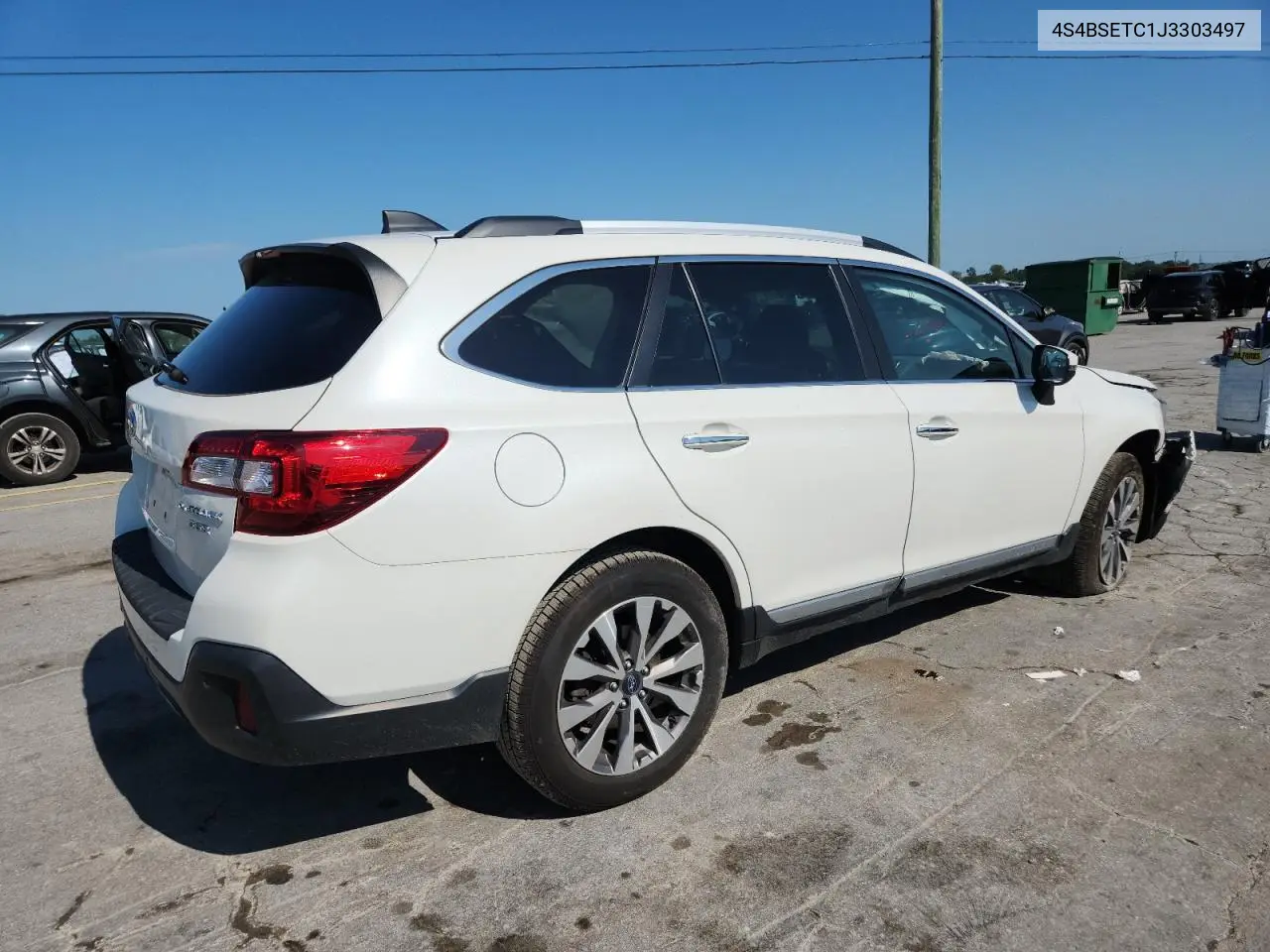 2018 Subaru Outback Touring VIN: 4S4BSETC1J3303497 Lot: 61995105