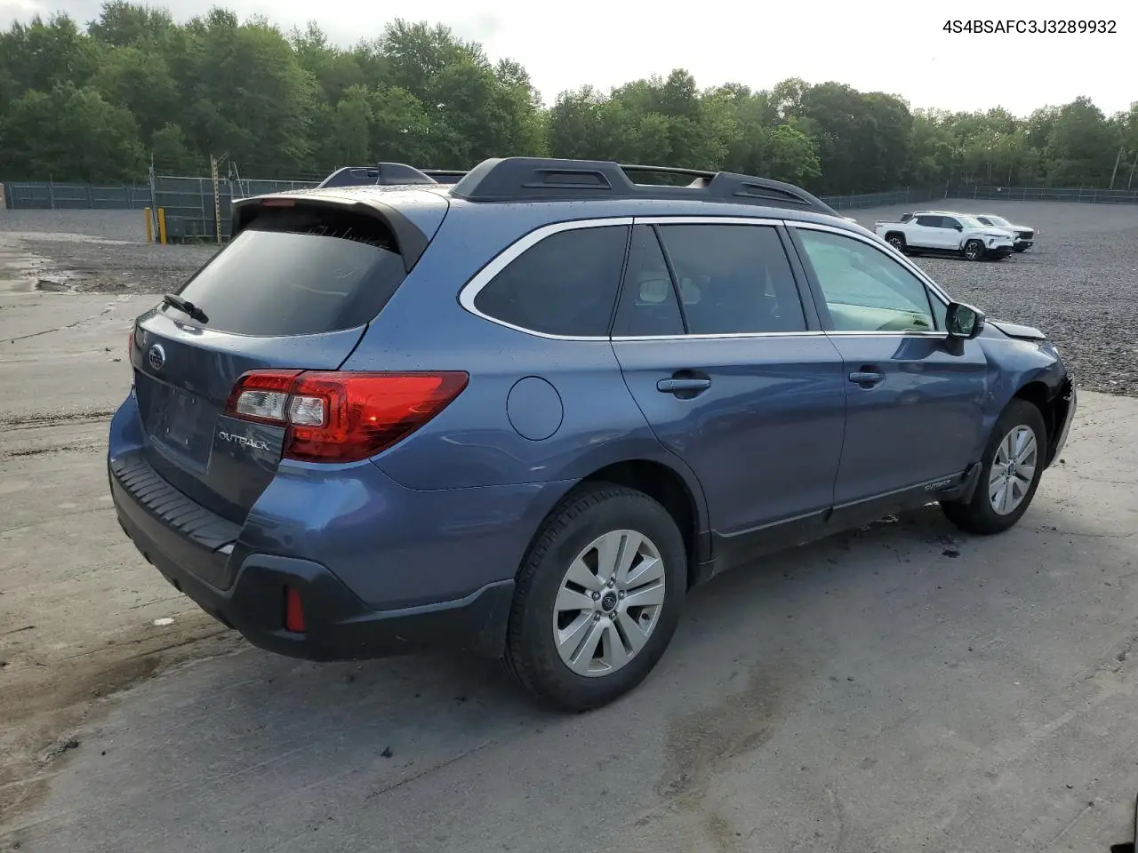 2018 Subaru Outback 2.5I Premium VIN: 4S4BSAFC3J3289932 Lot: 62462725