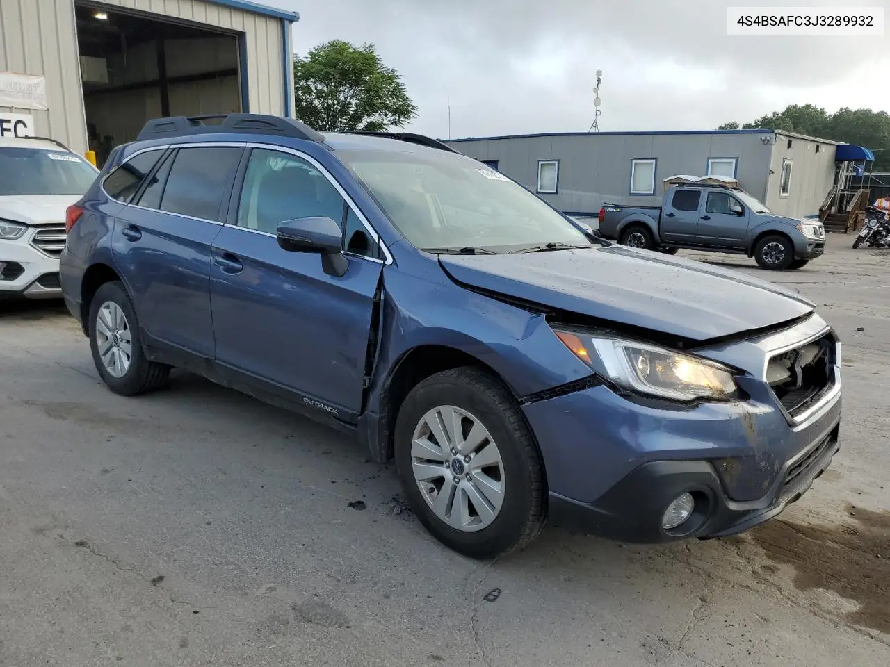 2018 Subaru Outback 2.5I Premium VIN: 4S4BSAFC3J3289932 Lot: 62462725