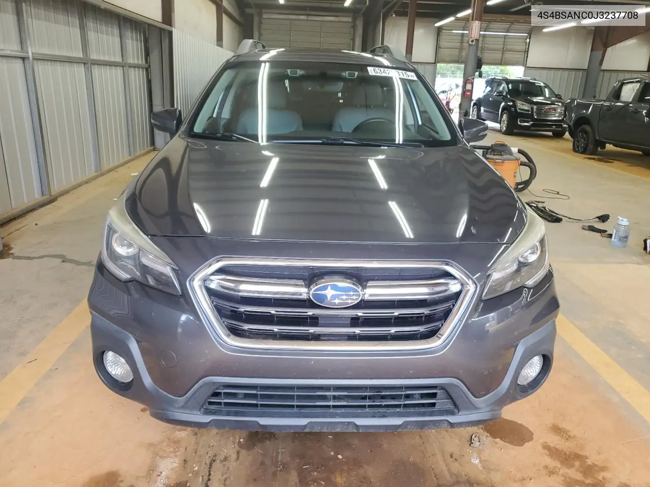 2018 Subaru Outback 2.5I Limited VIN: 4S4BSANC0J3237708 Lot: 63428315