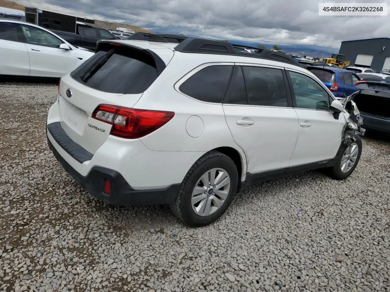 2019 Subaru Outback 2.5I Premium VIN: 4S4BSAFC2K3262268 Lot: 56177965