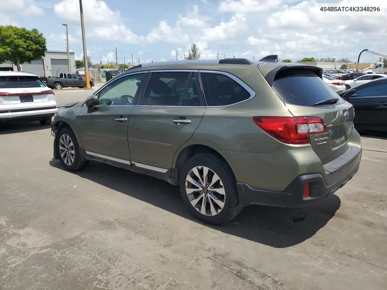 2019 Subaru Outback Touring VIN: 4S4BSATC4K3348296 Lot: 63071615