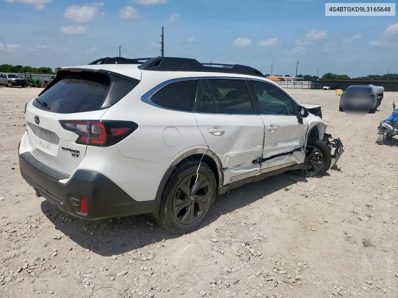 4S4BTGKD9L3165648 2020 Subaru Outback Onyx Edition Xt
