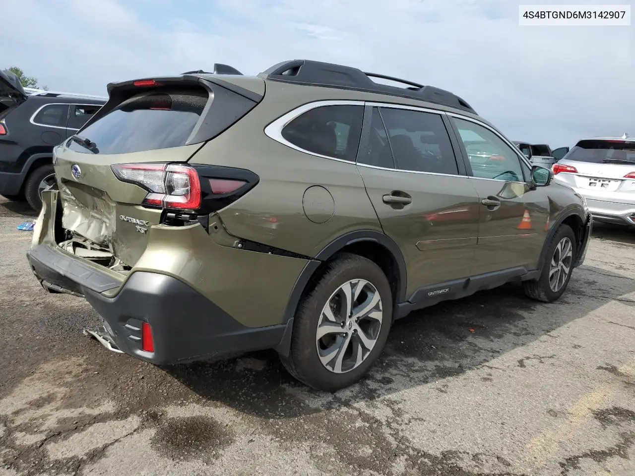 4S4BTGND6M3142907 2021 Subaru Outback Limited Xt