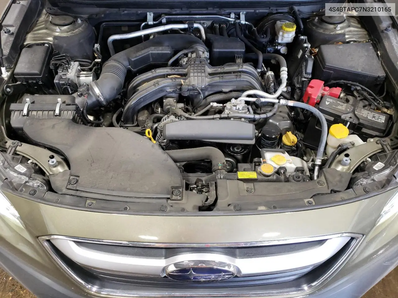 2022 Subaru Outback Touring VIN: 4S4BTAPC7N3210165 Lot: 56468405