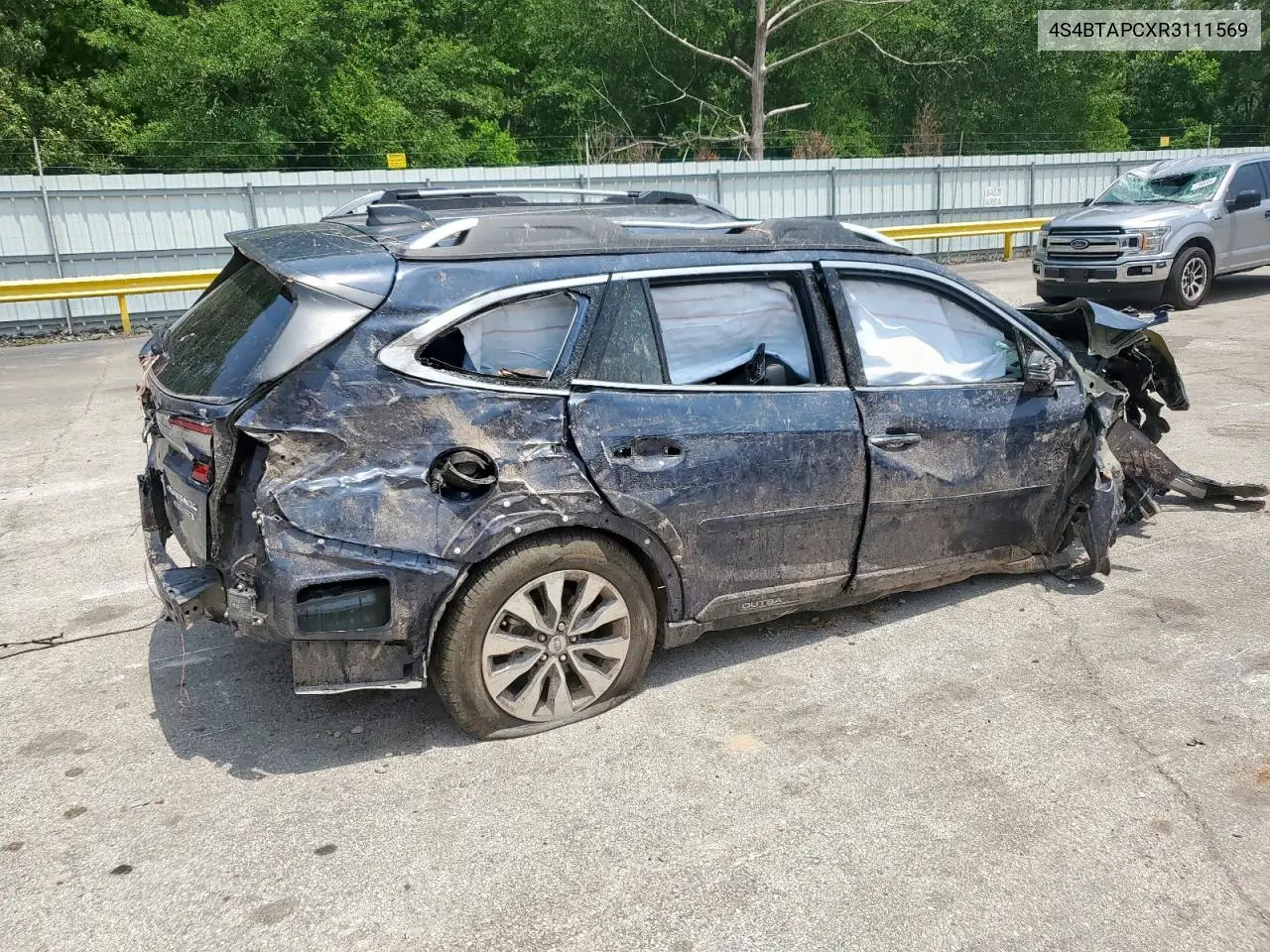 2024 Subaru Outback Touring VIN: 4S4BTAPCXR3111569 Lot: 57133135