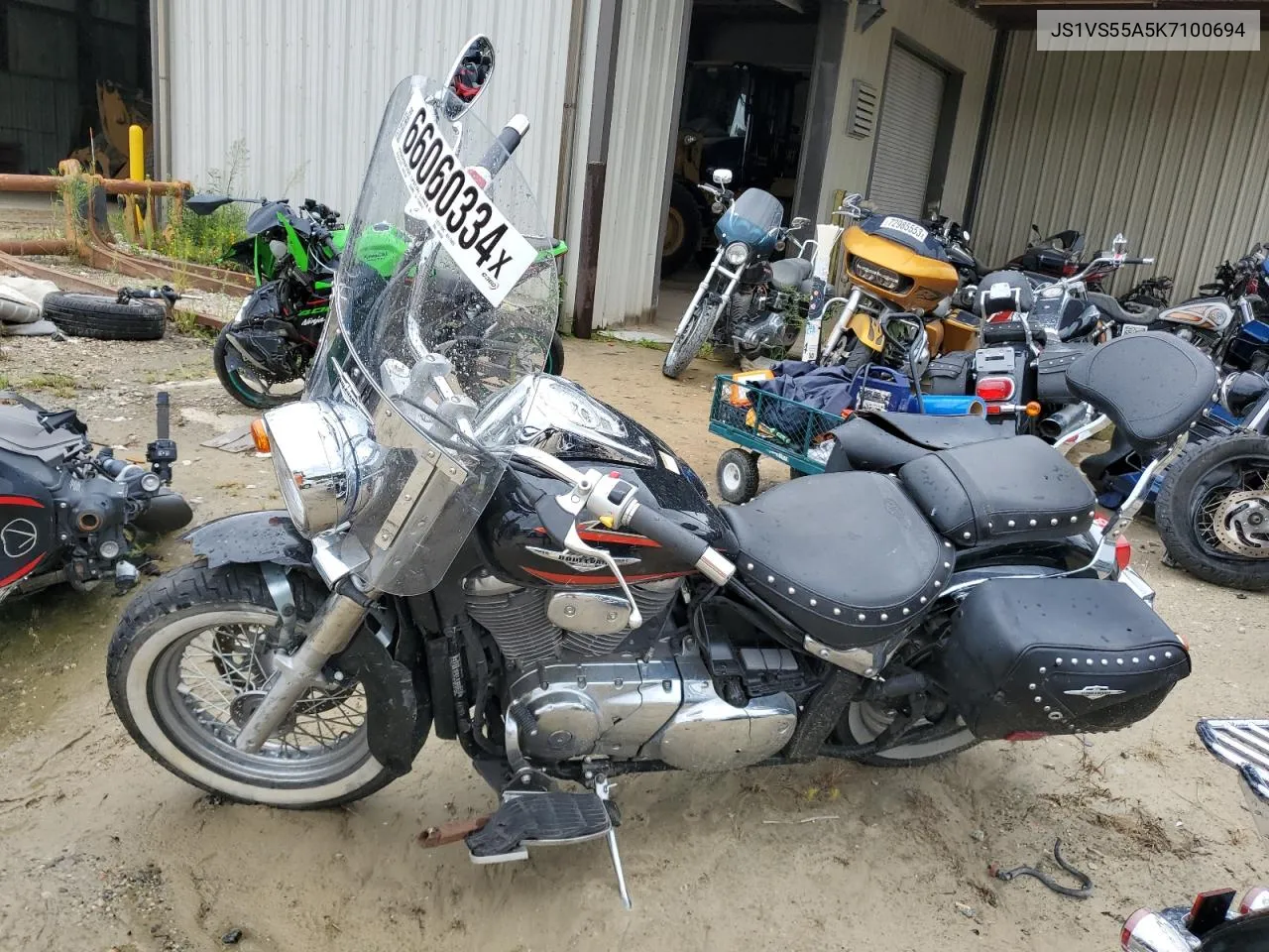 2019 Suzuki Vl800 M VIN: JS1VS55A5K7100694 Lot: 66060334