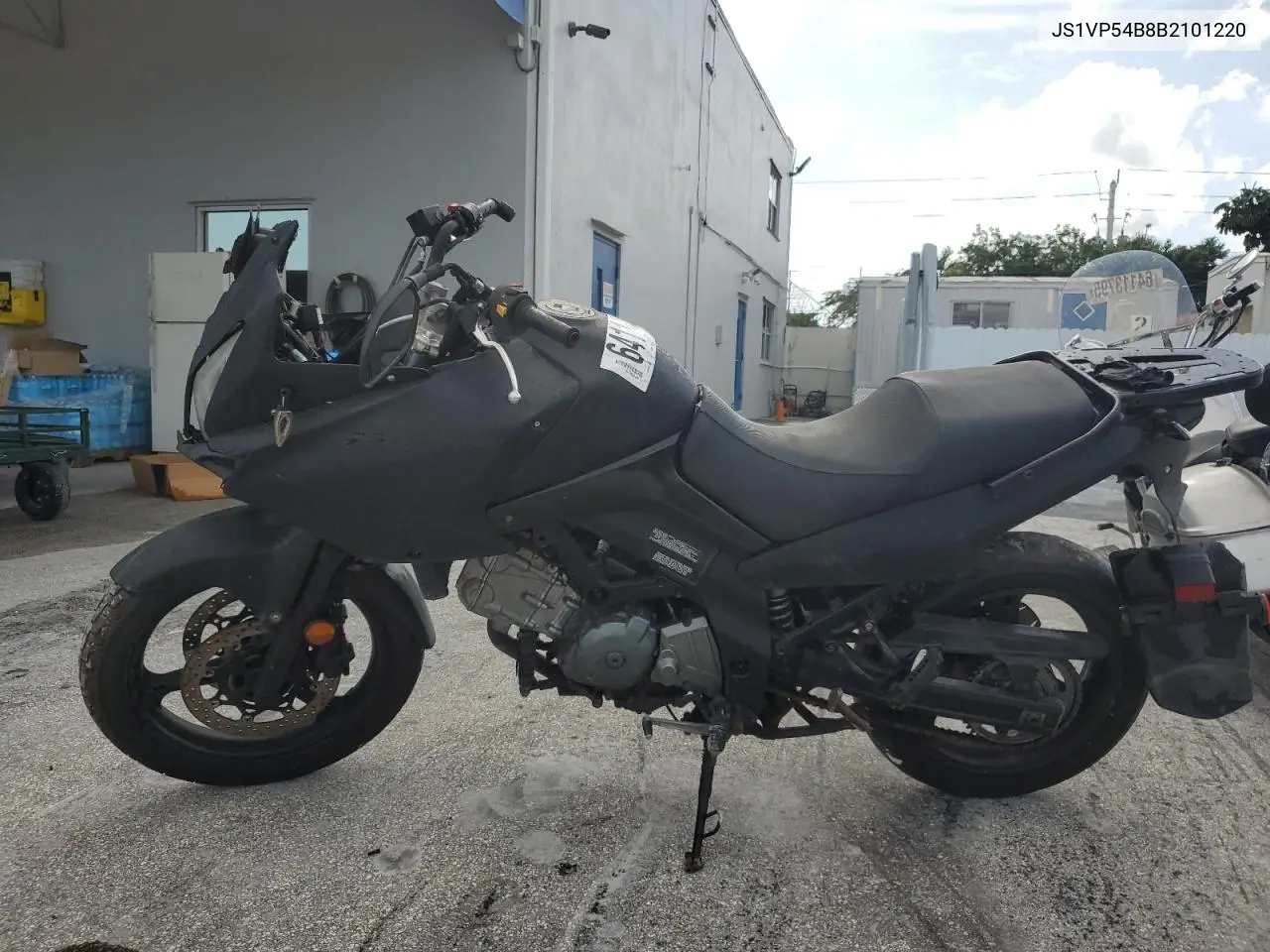 2011 Suzuki Dl650 A VIN: JS1VP54B8B2101220 Lot: 64114425