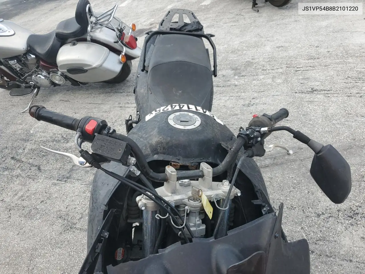 2011 Suzuki Dl650 A VIN: JS1VP54B8B2101220 Lot: 64114425