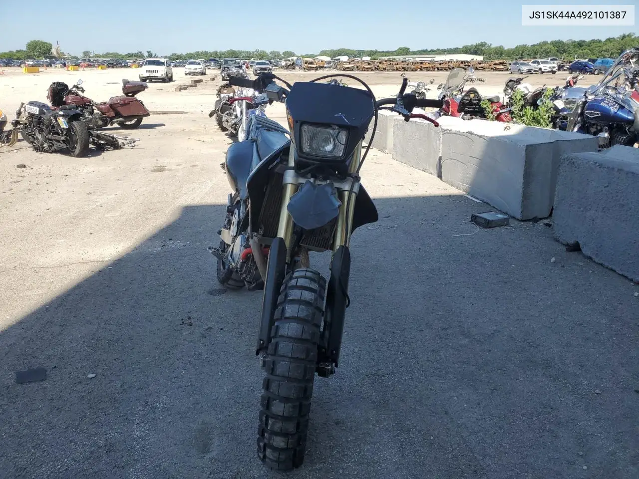 2009 Suzuki Dr-Z400 Sm VIN: JS1SK44A492101387 Lot: 61450645